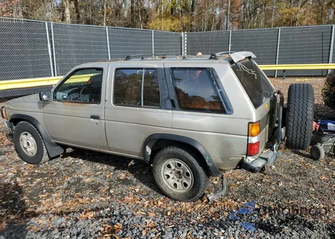1995 Nissan Pathfinder Le from USA, damaged, VIN JN8HD17Y5SW010777